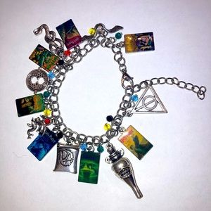 Never Worn! NWOT! Harry Potter Charm Bracelet!